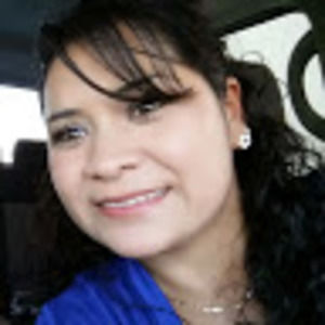 Meet your Posher, Yolanda
